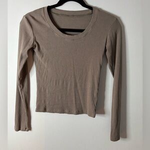 Dazy Long Sleeve Ribbed Top - Taupe